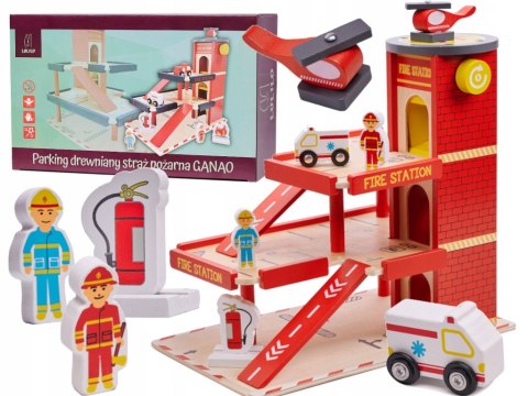 Parking piętrowy Straż pożarna drewniany