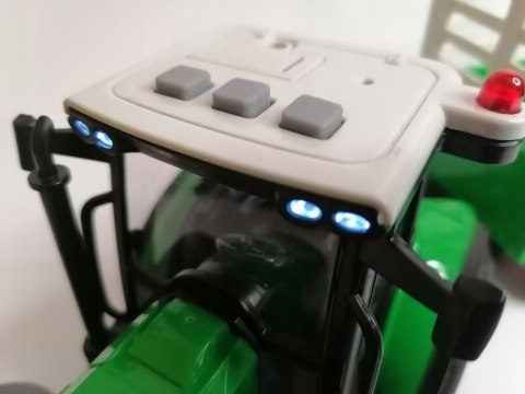 TRAKTOR Z PRZYCZEPĄ CIĄGNIK ROLNICZY ŚWIATO DZWIĘK