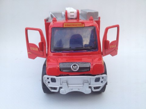 AUTO STRAŻ POŻARNA Z DŹWIĘKIEM ŚWIATŁA
