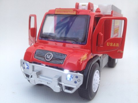 AUTO STRAŻ POŻARNA Z DŹWIĘKIEM ŚWIATŁA